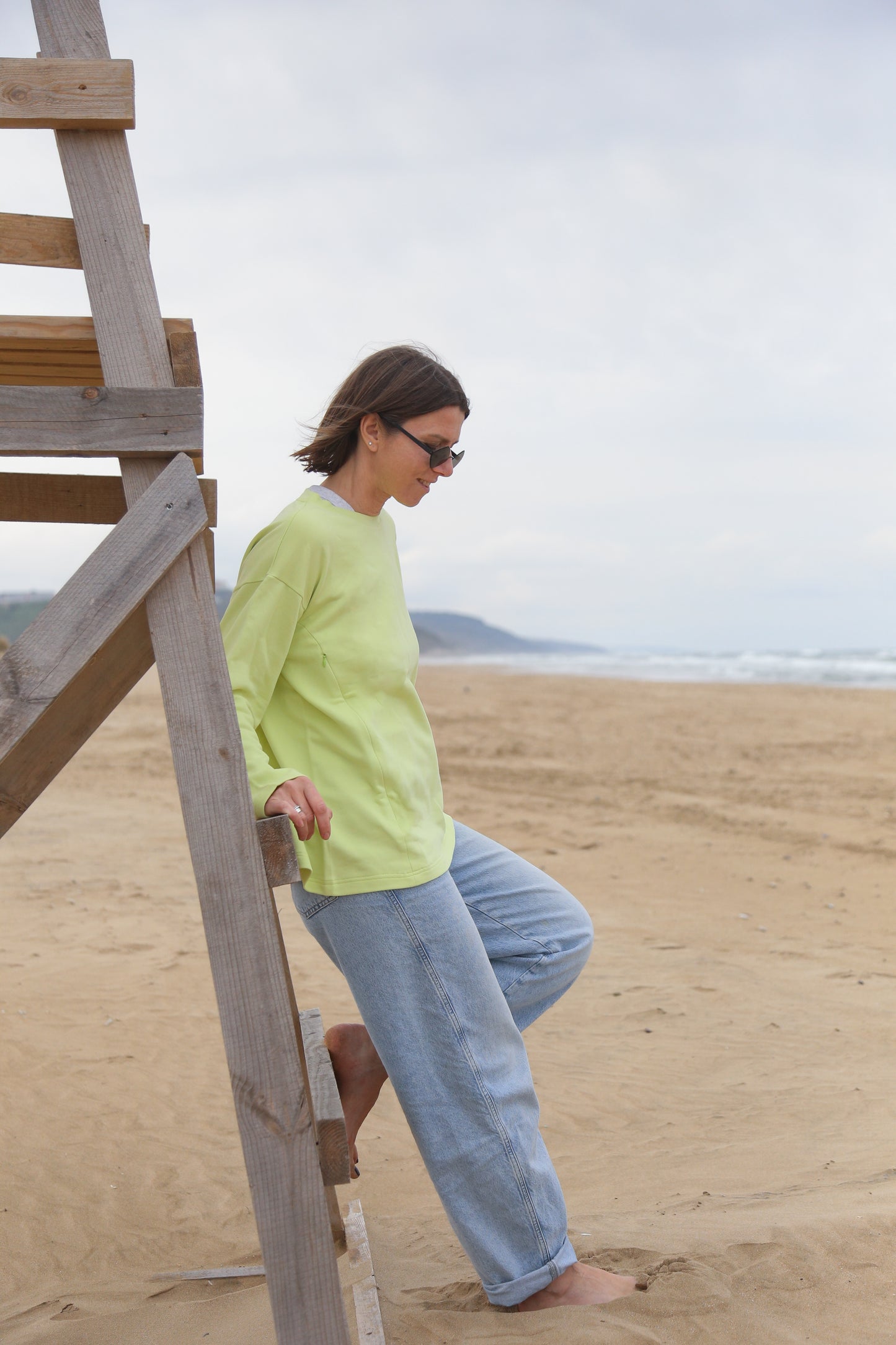 Lime - long sleeve with vertical zippers for easy breastfeeding experience.
