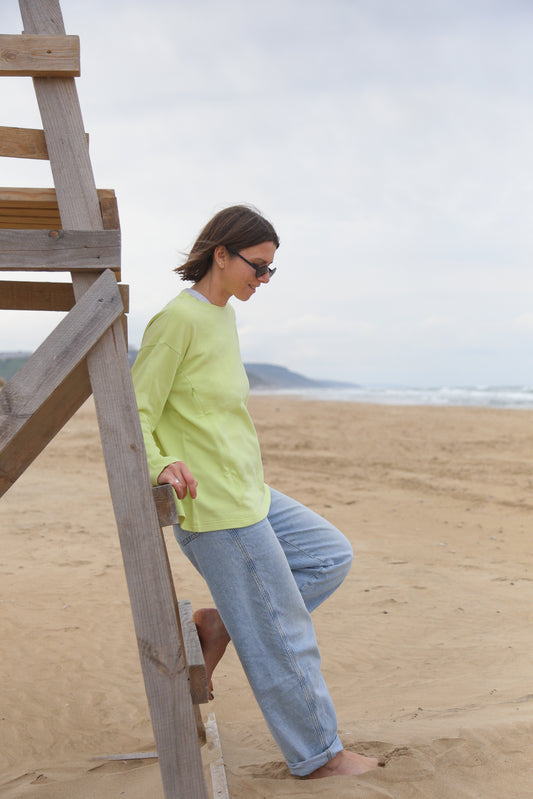 Lime - long sleeve with vertical zippers for easy breastfeeding experience.