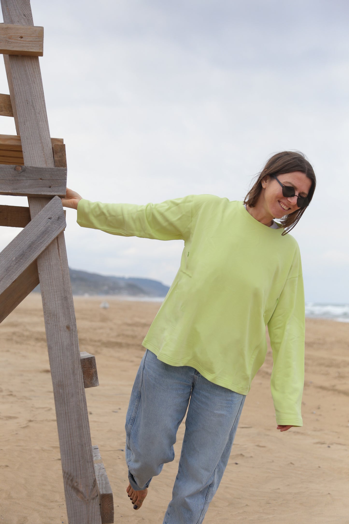 Lime - long sleeve with vertical zippers for easy breastfeeding experience.